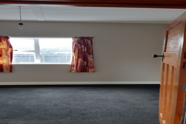 Photo of property in 25a Palmer Crescent, Silverstream, Upper Hutt, 5019