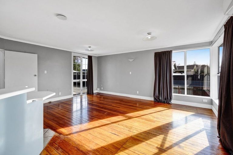 Photo of property in 35 Fantham Street, Hawera, 4610