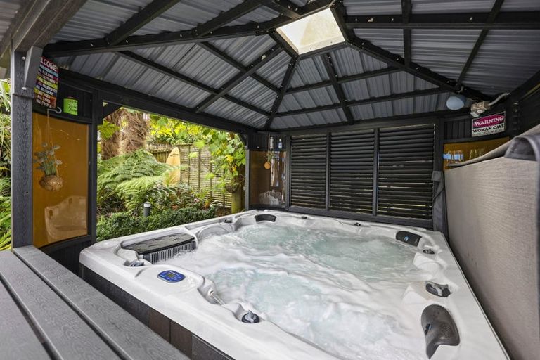 Photo of property in 117 Union Road, Howick, Auckland, 2014