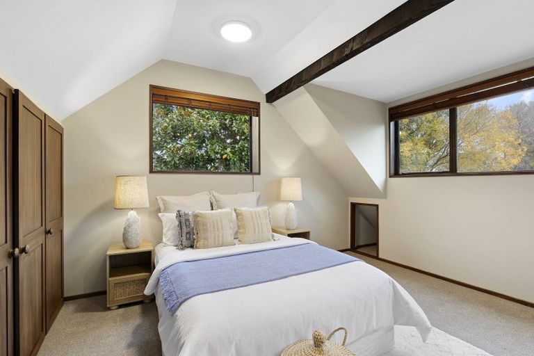 Photo of property in 86a Memorial Avenue, Ilam, Christchurch, 8053