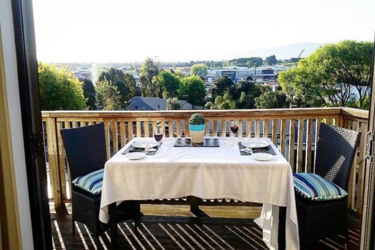 Photo of property in 7 Vera Lane, Paraparaumu, 5032