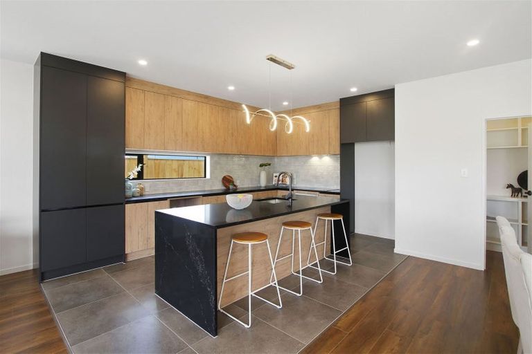 Photo of property in 13 Kaitiaki Drive, Clarks Beach, 2122