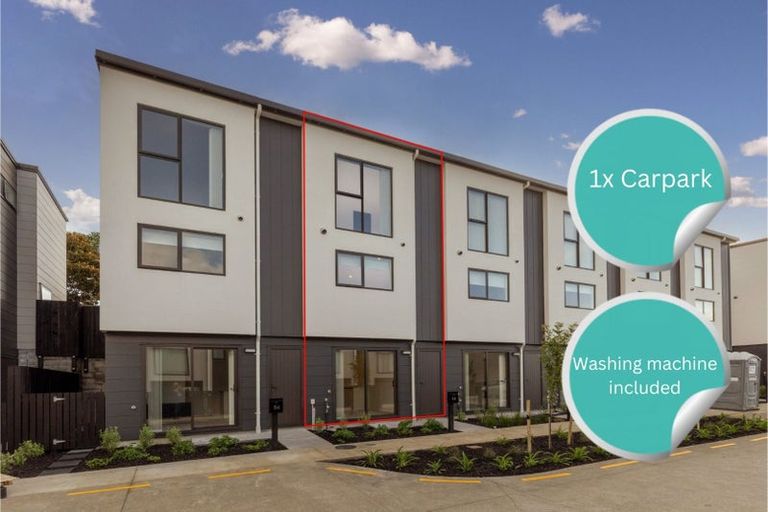 Photo of property in 56 Tukari Lane, Mangere Bridge, Auckland, 2022