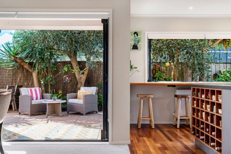 Photo of property in 9 Bermuda Drive, Papamoa Beach, Papamoa, 3118