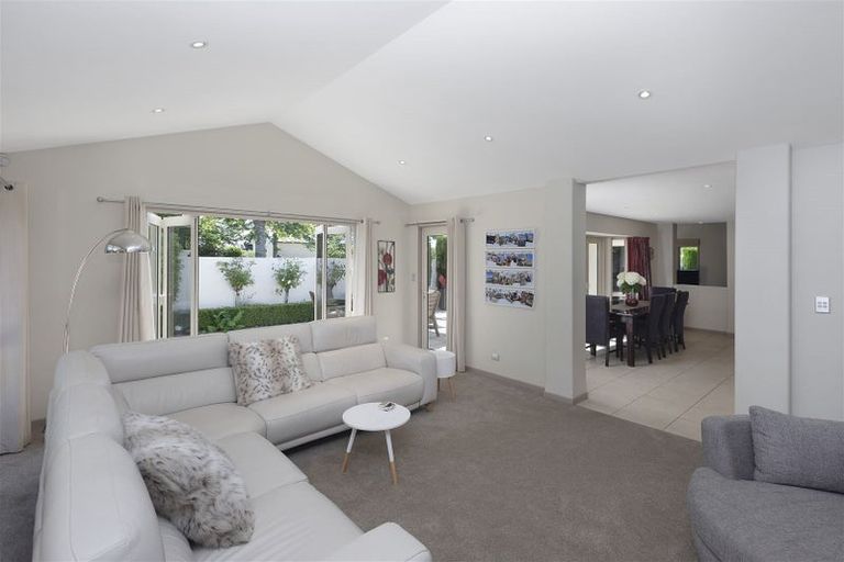 Photo of property in 2 Talbot Road, Northwood, Christchurch, 8051