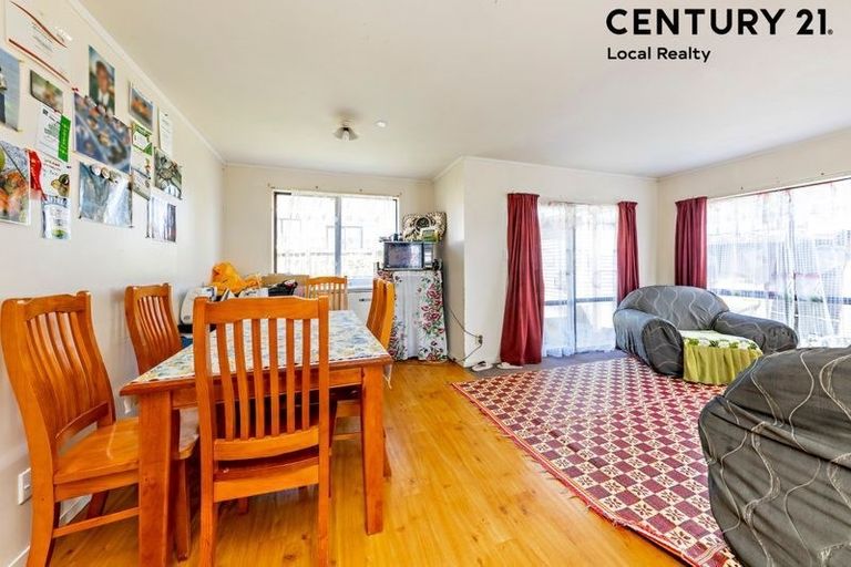 Photo of property in 2/7 Coombe Avenue, Otara, Auckland, 2023