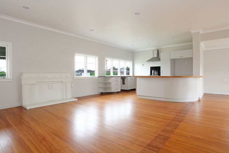 Photo of property in 1 Darley Street, Maeroa, Hamilton, 3200