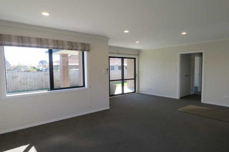 Photo of property in 4/65 Knighton Road, Hillcrest, Hamilton, 3216