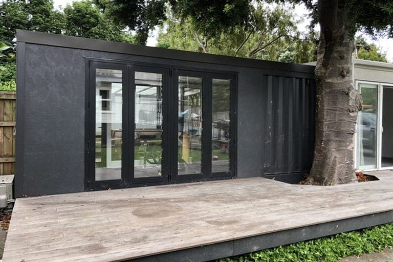 Photo of property in 23 Ames Street, Paekakariki, 5034