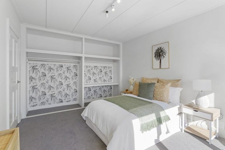 Photo of property in 87 Saint Andrews Hill Road, Mount Pleasant, Christchurch, 8081