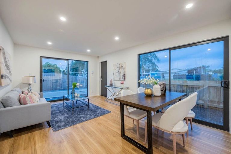 Photo of property in 8c Jupiter Street, Rosehill, Papakura, 2113