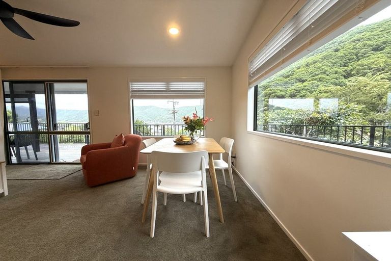 Photo of property in 5a Arthur Crescent, Waikawa, Picton, 7220
