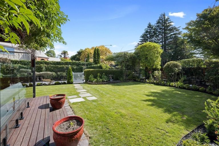 Photo of property in 204 Ilam Road, Ilam, Christchurch, 8041