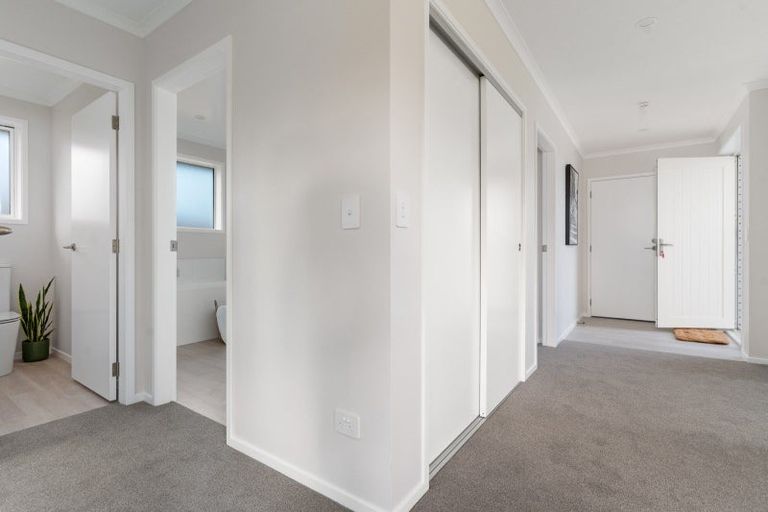 Photo of property in 37a Rhodes Street, Carterton, 5713