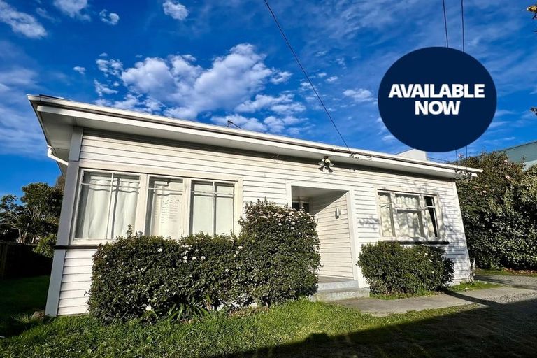 Photo of property in 30 Waimairi Road, Upper Riccarton, Christchurch, 8041