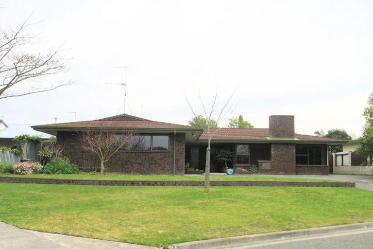 Photo of property in 43 Trent Street, Taradale, Napier, 4112