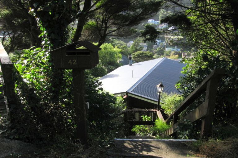 Photo of property in 42 Gordon Road, Plimmerton, Porirua, 5026