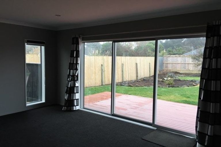 Photo of property in 263 Wainoni Road, Avondale, Christchurch, 8061