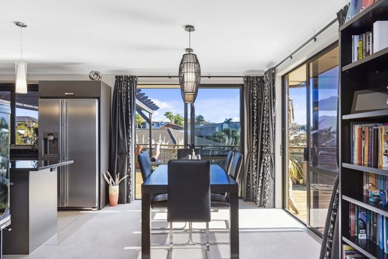 Photo of property in 45 Discovery Avenue, Welcome Bay, Tauranga, 3112