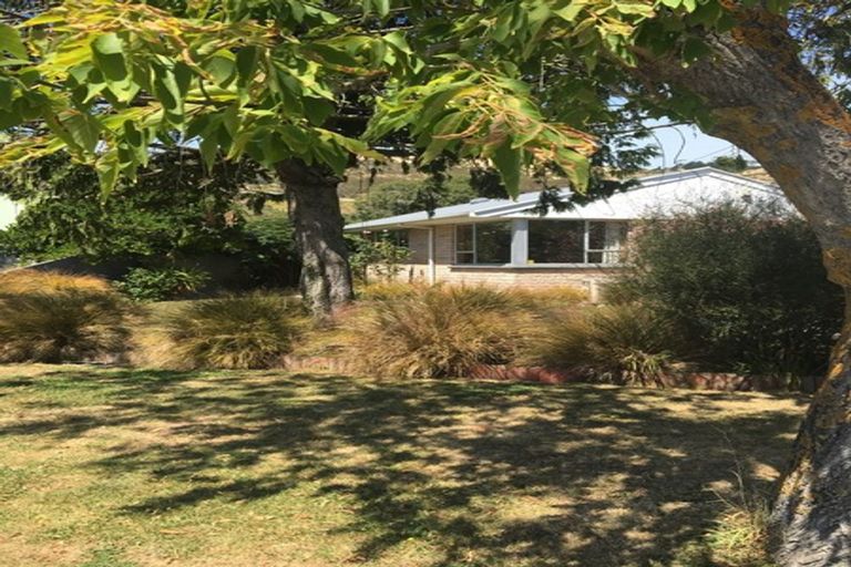 Photo of property in 33 Brabourne Street, Hillsborough, Christchurch, 8022