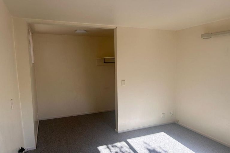 Photo of property in 90 Karepa Street, Brooklyn, Wellington, 6021