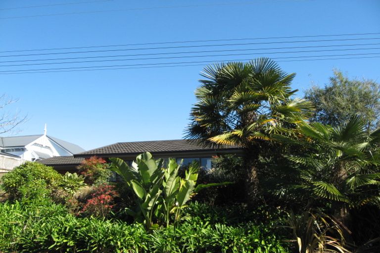 Photo of property in 84 Kopanga Road, Havelock North, 4130