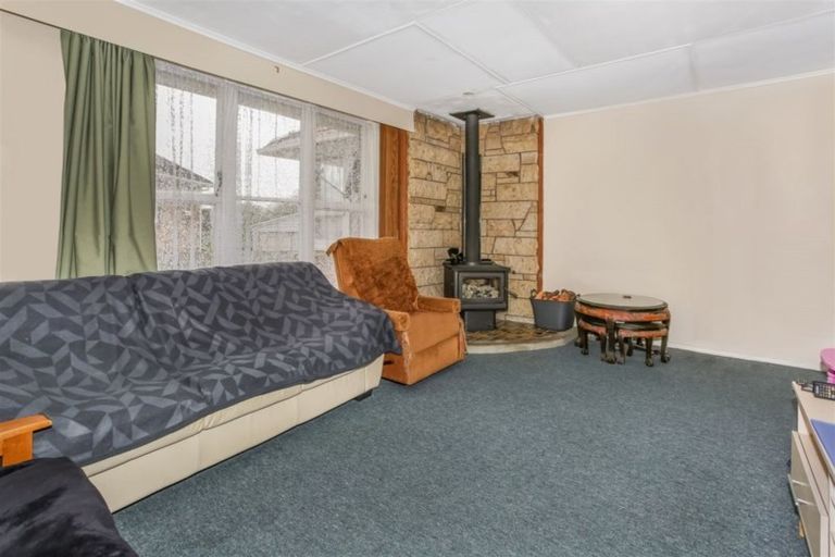 Photo of property in 4 Tainui Street, Meremere, Mercer, 2474