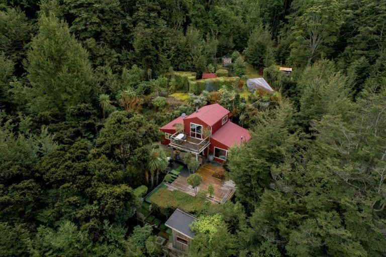 Photo of property in 17 Tall Tree Lane, Mount Creighton, Queenstown, 9371