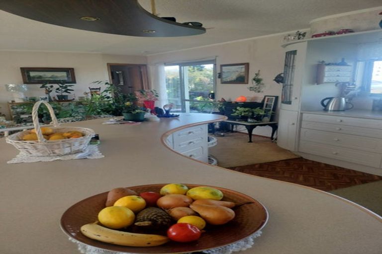 Photo of property in 413 State Highway 1, Otaika, Whangarei, 0178