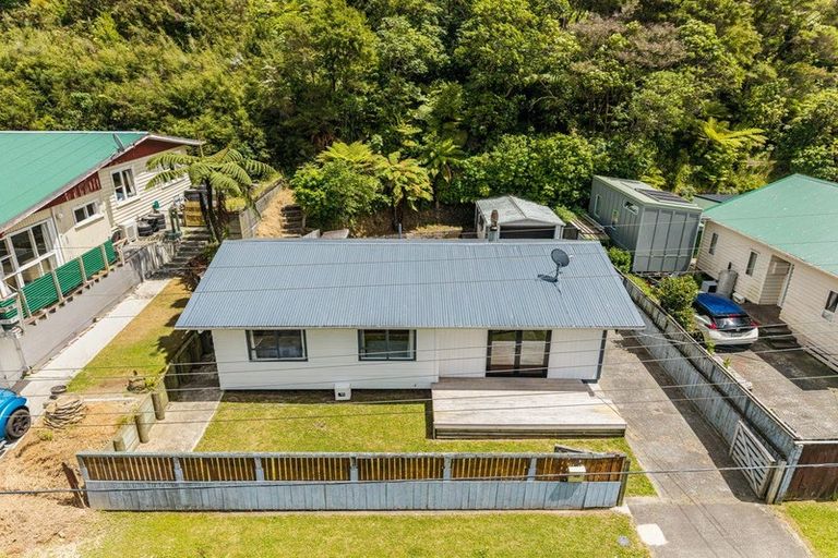 Photo of property in 109 Hair Street, Wainuiomata, Lower Hutt, 5014