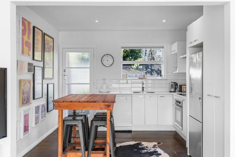 Photo of property in 5/28 Aikmans Road, Merivale, Christchurch, 8014