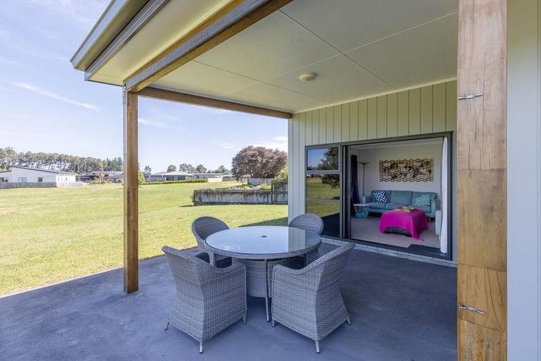 Photo of property in 112 Parekaawa Drive, Motuoapa, 3382