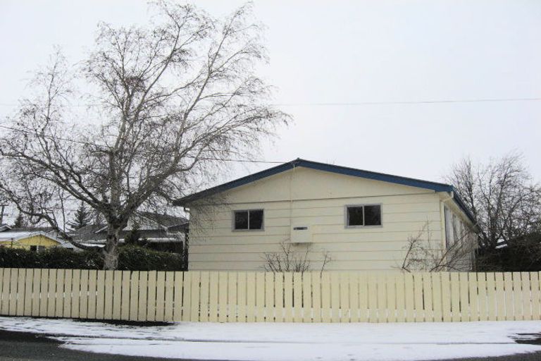 Photo of property in 1 Dusky Place, Twizel, 7901
