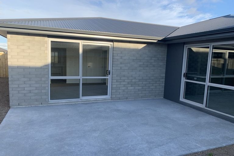 Photo of property in 219 Te Okuroa Drive, Papamoa, 3118