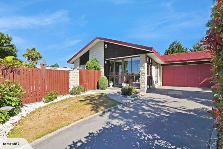 Photo of property in 23 Sayers Crescent, Ilam, Christchurch, 8041