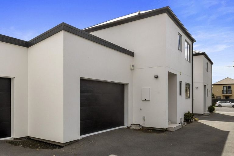 Photo of property in 2/78 Canon Street, St Albans, Christchurch, 8014