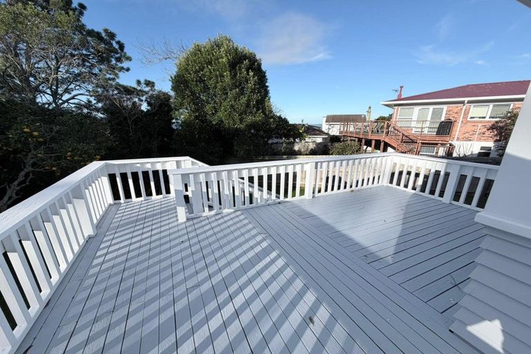 Photo of property in 443 East Coast Road, Mairangi Bay, Auckland, 0630