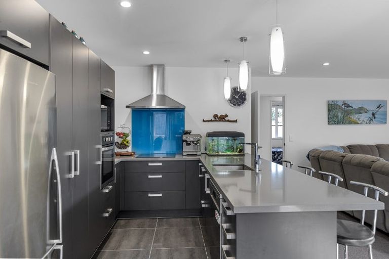 Photo of property in 18 Millbrae Place, Pokeno, 2402