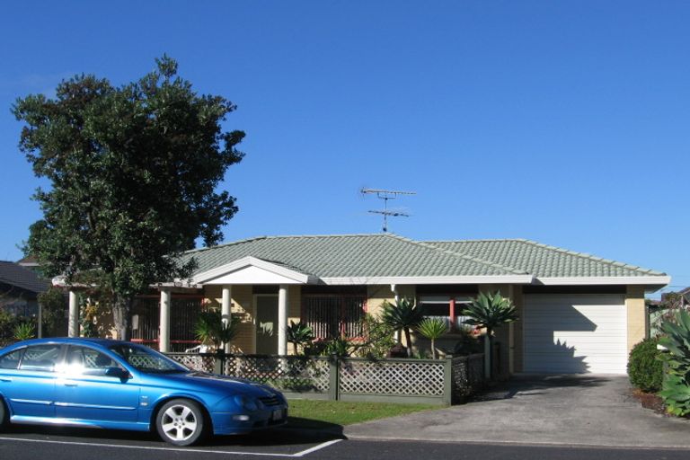 Photo of property in 3/16 Moenui Avenue, Orewa, 0931