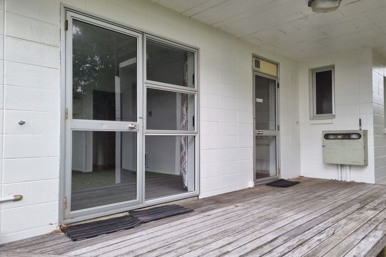 Photo of property in 37 Awatea Street, Ranui, Porirua, 5024
