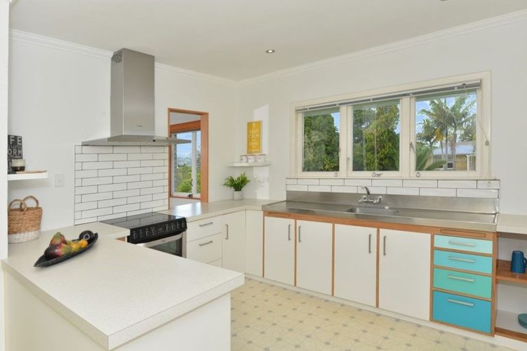 Photo of property in 65 Fourth Avenue, Woodhill, Whangarei, 0110