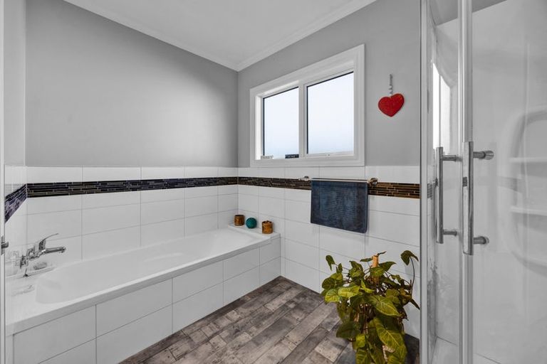 Photo of property in 31 Maire Street, Inglewood, 4330