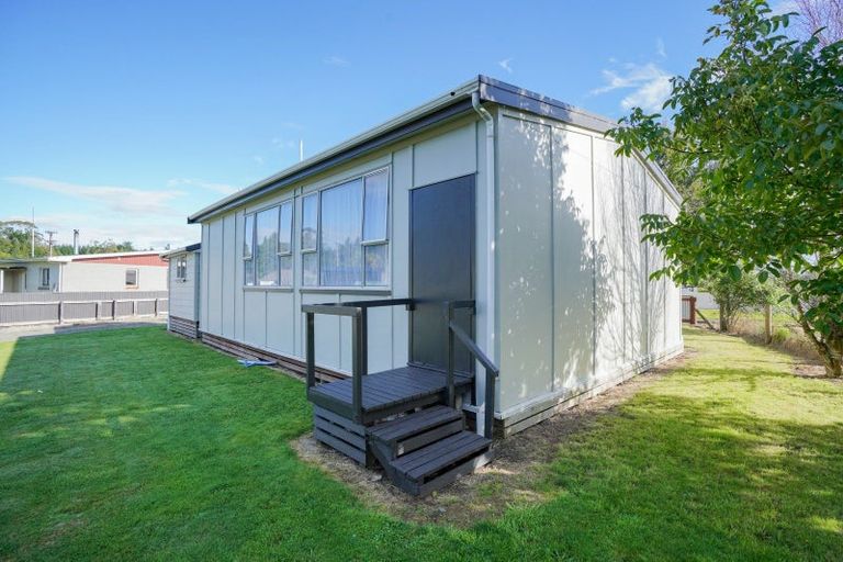 Photo of property in 3 Hulme Street, Otautau, 9610