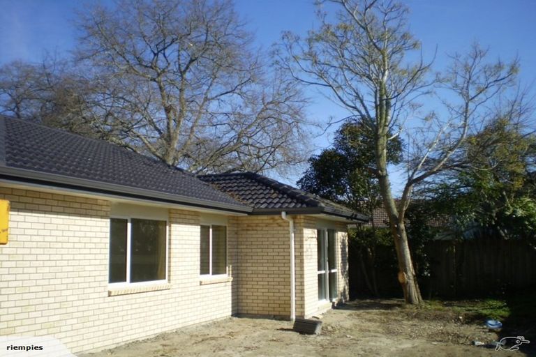 Photo of property in 72a Thompson Street, Mount Cook, Wellington, 6011