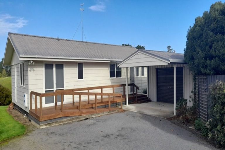Photo of property in 27 Williams Road, Glenbrook, Waiuku, 2681
