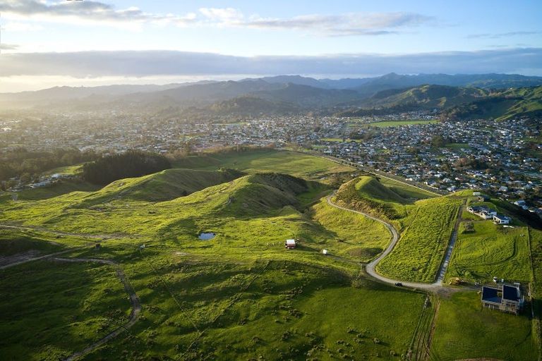 Photo of property in 611 Wainui Road, Kaiti, Gisborne, 4010