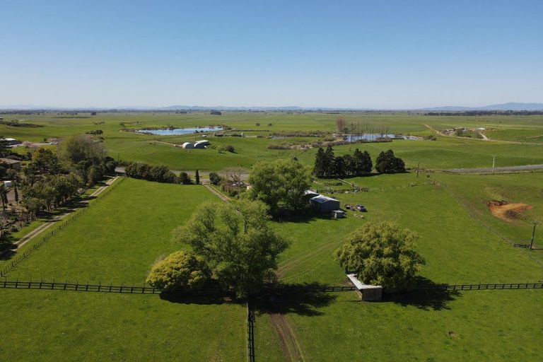 Photo of property in 816 Tuhikaramea Road, Ngahinapouri, Hamilton, 3290