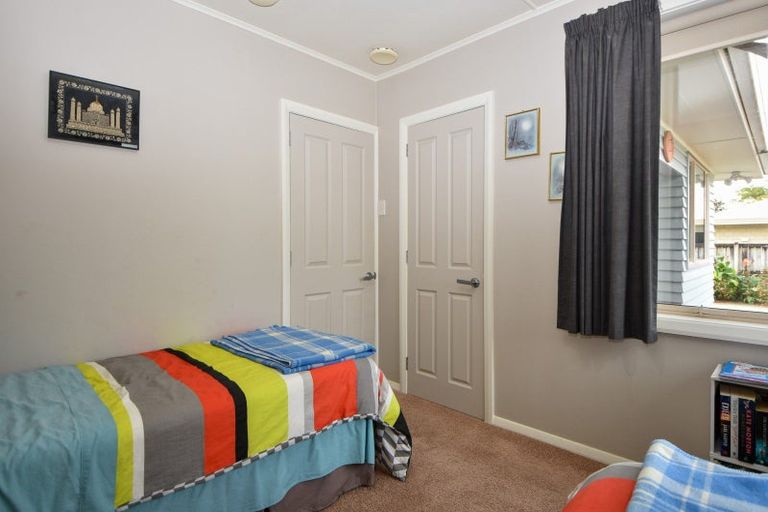 Photo of property in 240 High Street North, Carterton, 5713