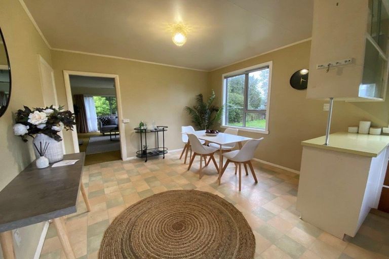 Photo of property in 4/7 Kent Street, Carterton, 5713