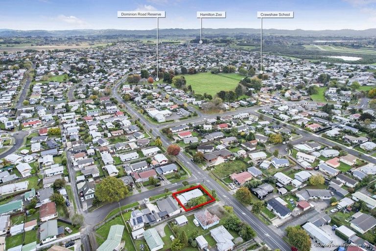 Photo of property in 1 Oak Avenue, Nawton, Hamilton, 3200